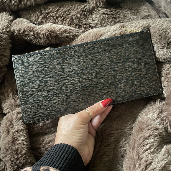 SOLD Coach Black and Brown Clutch - Picture 2 of 7